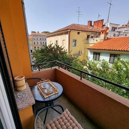 Stivi Luxury Apartments Pula Exterior photo