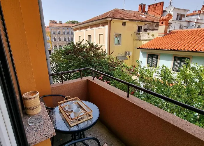 Stivi Luxury Apartments